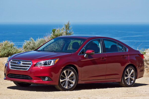 2015 Subaru Legacy (Red)